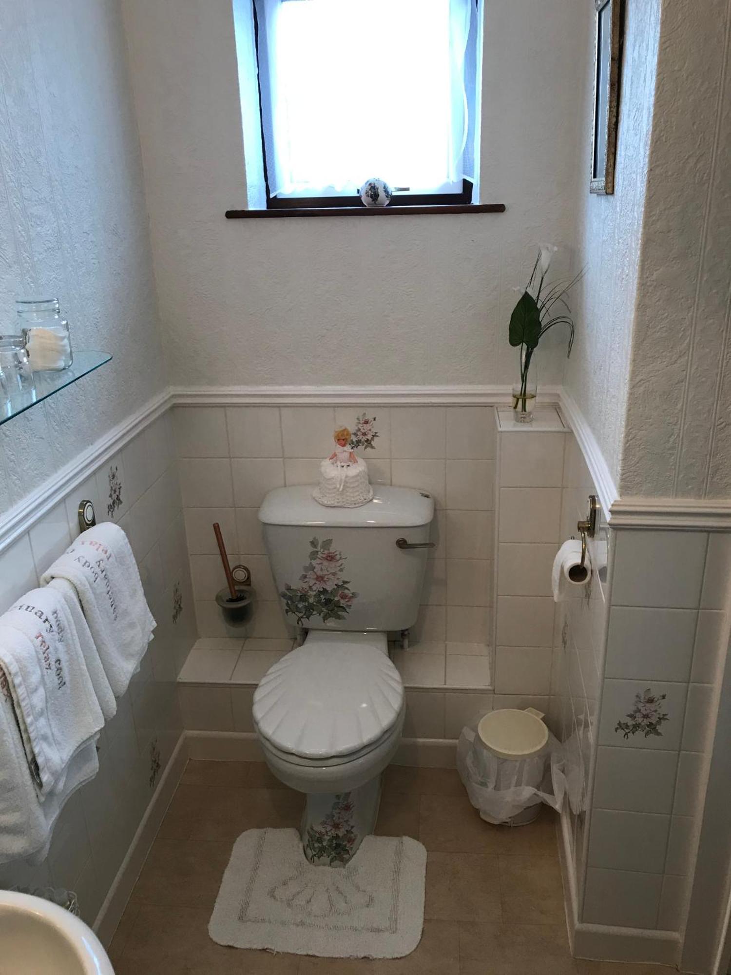 Erw-Lon Farm Bed & Breakfast Pontfaen Room photo